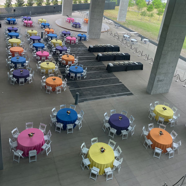 eye catching linen colors on tables at outdoor event